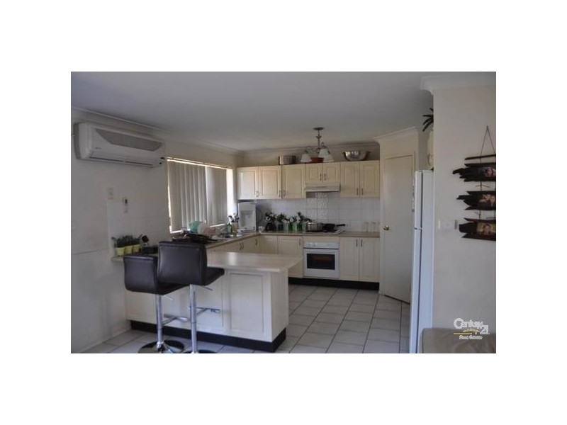 West Hoxton NSW 2171