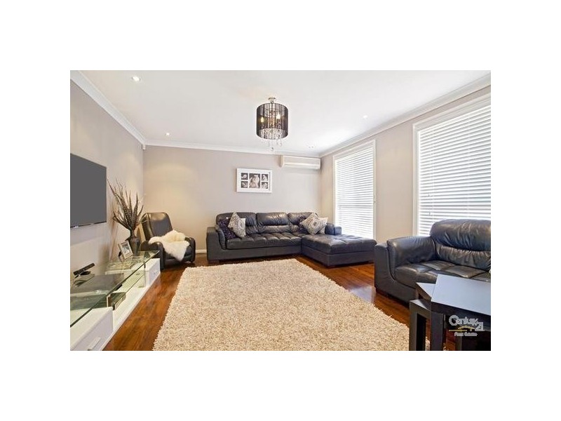 6 Merlot Place, Edensor Park NSW 2176