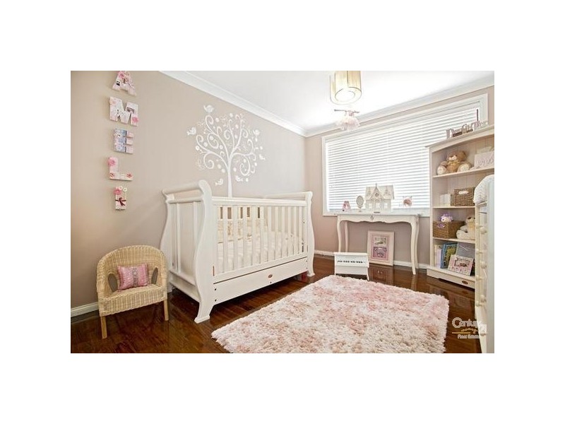 6 Merlot Place, Edensor Park NSW 2176