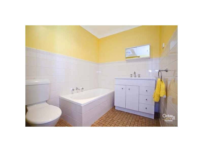 5 Fiona Street, Mount Pritchard NSW 2170