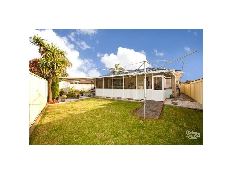 Edensor Park NSW 2176