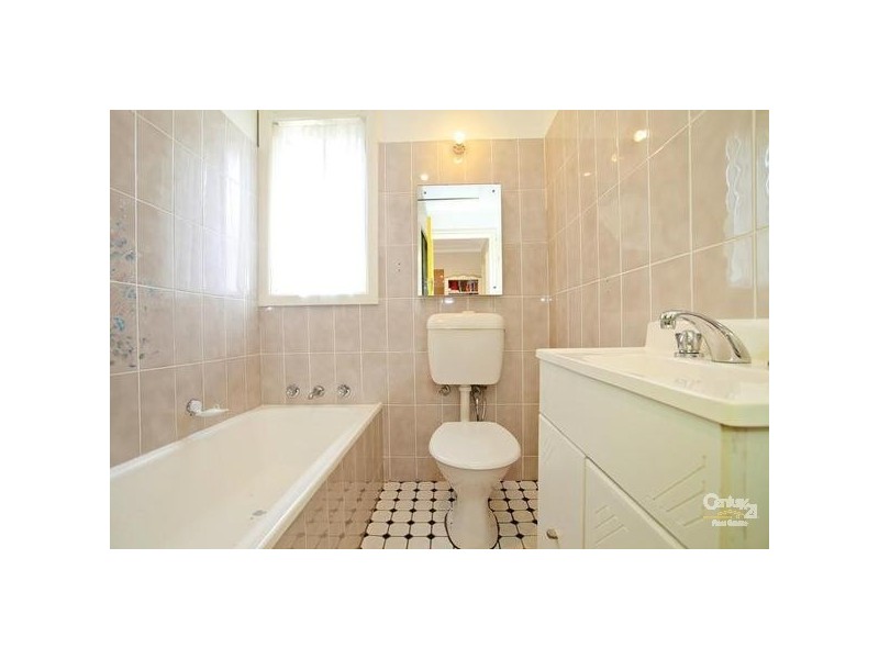 10 Govett Street, Mount Pritchard NSW 2170