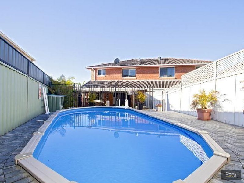 Edensor Park NSW 2176