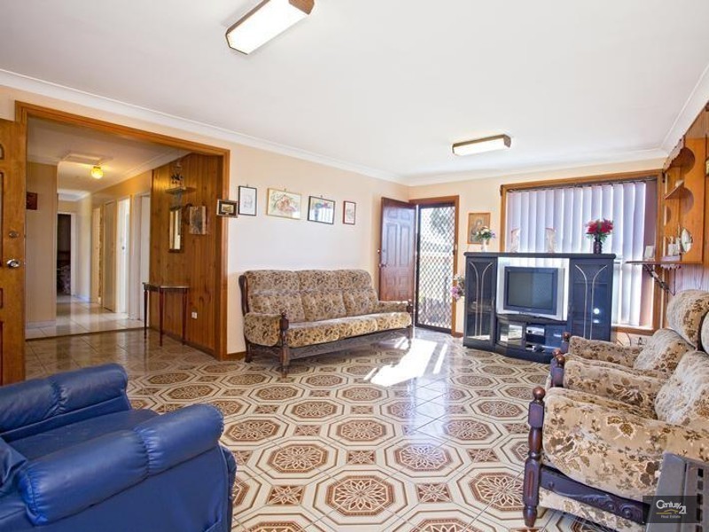 153 Kalang Road, Edensor Park NSW 2176