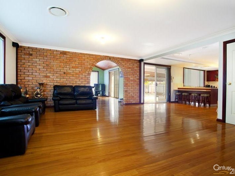 7 Sioux Place, Greenfield Park NSW 2176