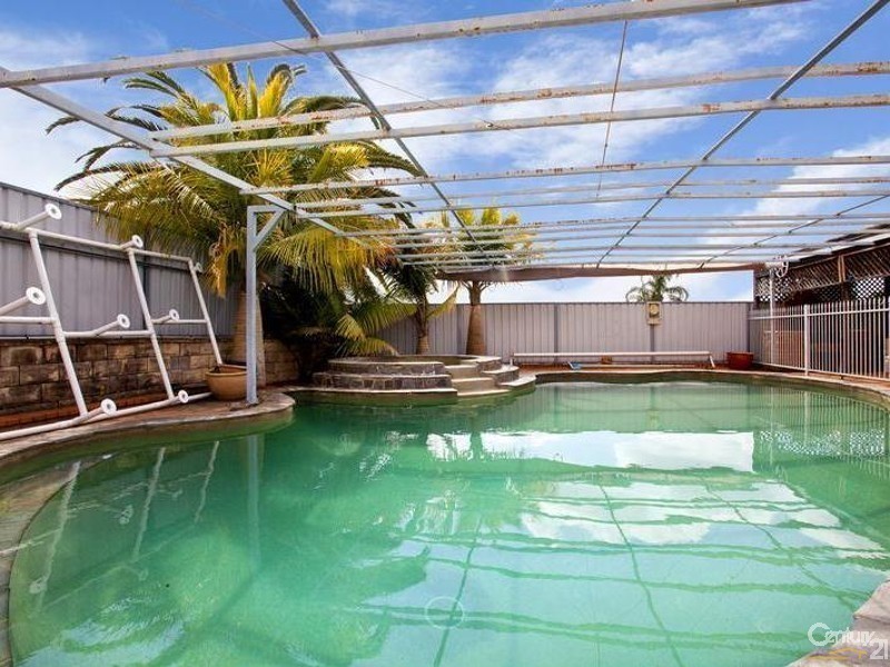 7 Sioux Place, Greenfield Park NSW 2176