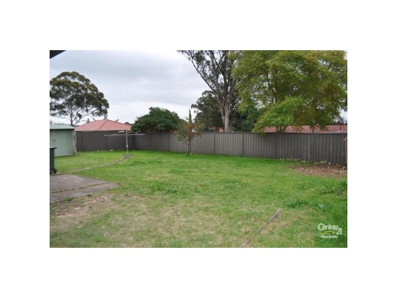 Greenfield Park NSW 2176