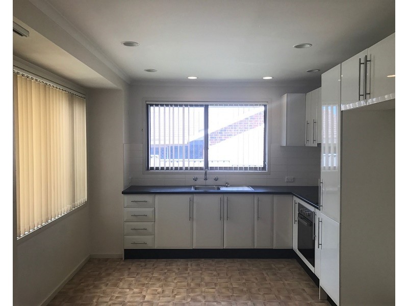 11 Merlot Place, Edensor Park NSW 2176