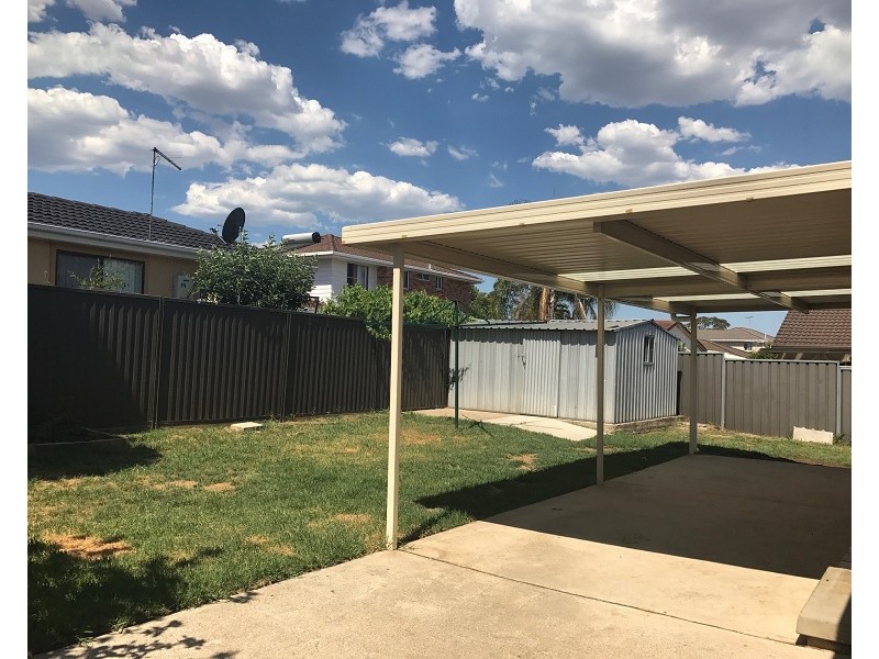 11 Merlot Place, Edensor Park NSW 2176