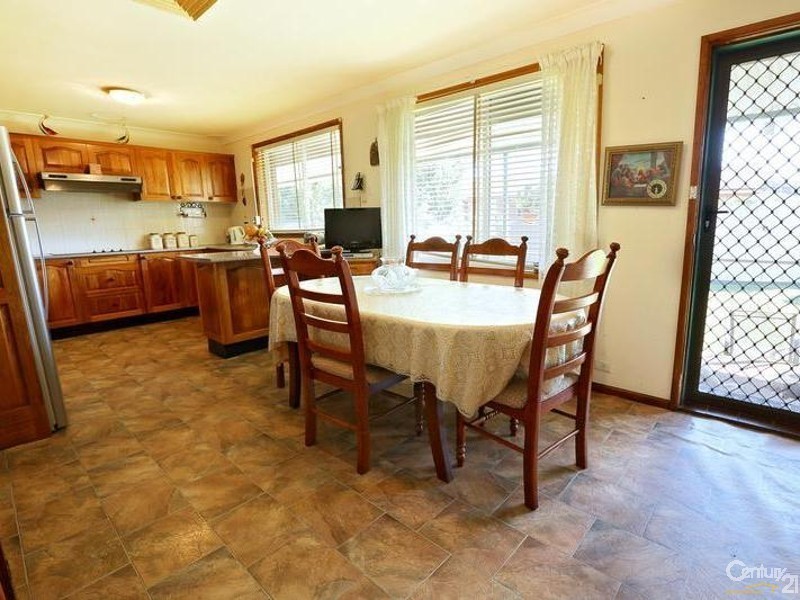 Greenfield Park NSW 2176