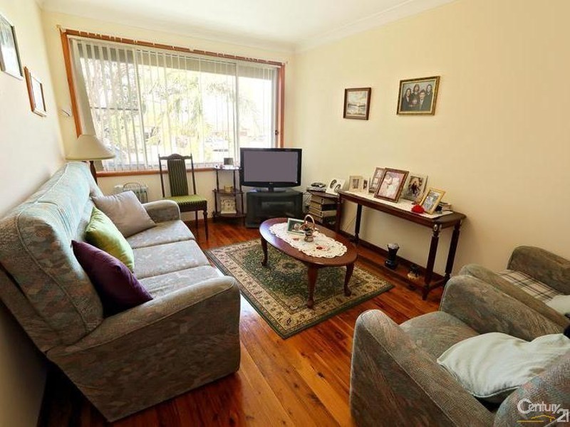 Greenfield Park NSW 2176