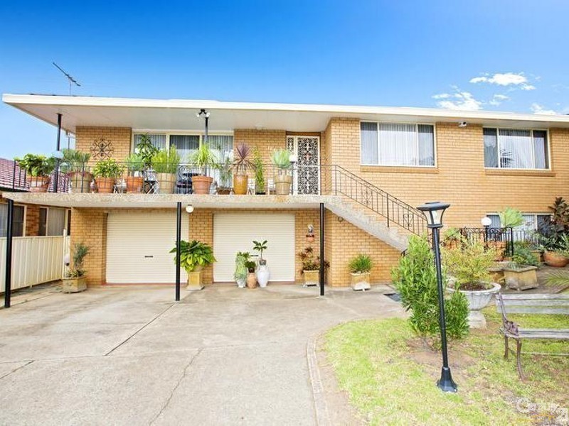 Edensor Park NSW 2176