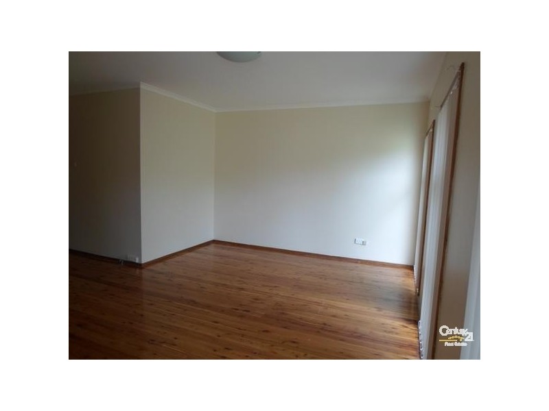 Edensor Park NSW 2176