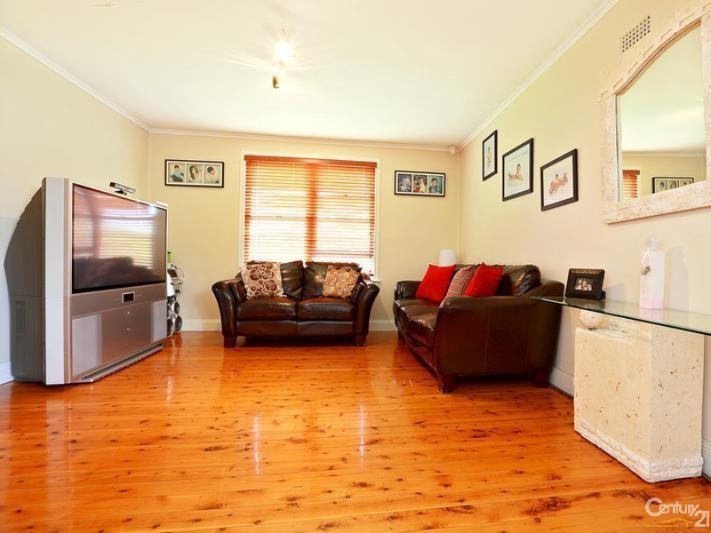 11 McMillan Street, Heckenberg NSW 2168