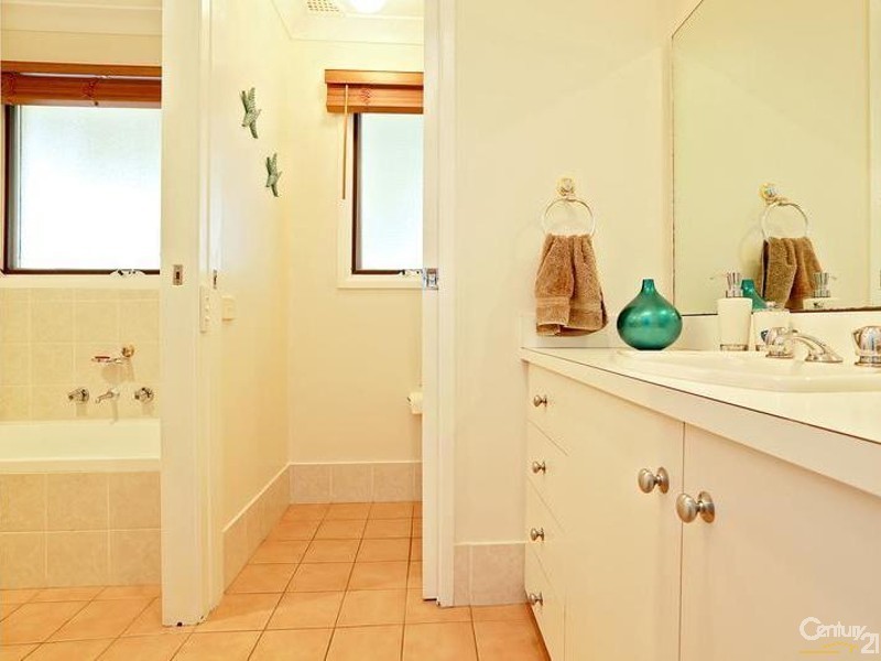 Bossley Park NSW 2176