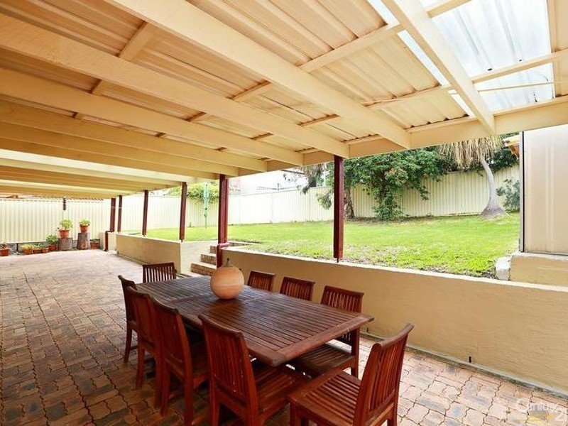 Bossley Park NSW 2176