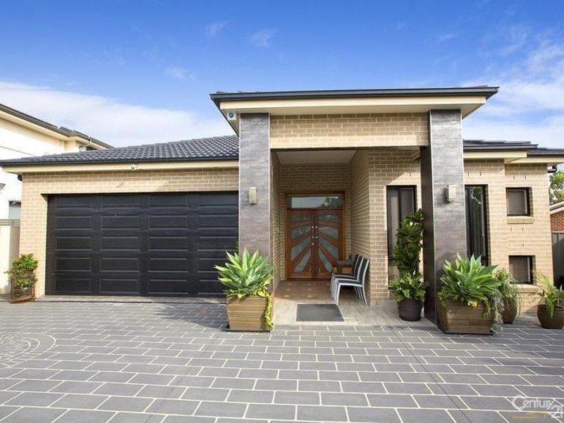 St Johns Park NSW 2176