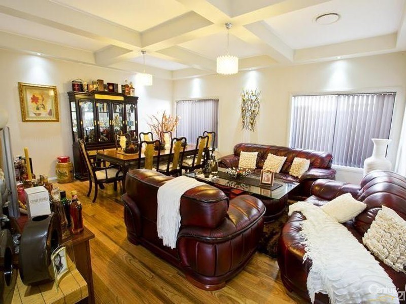 St Johns Park NSW 2176