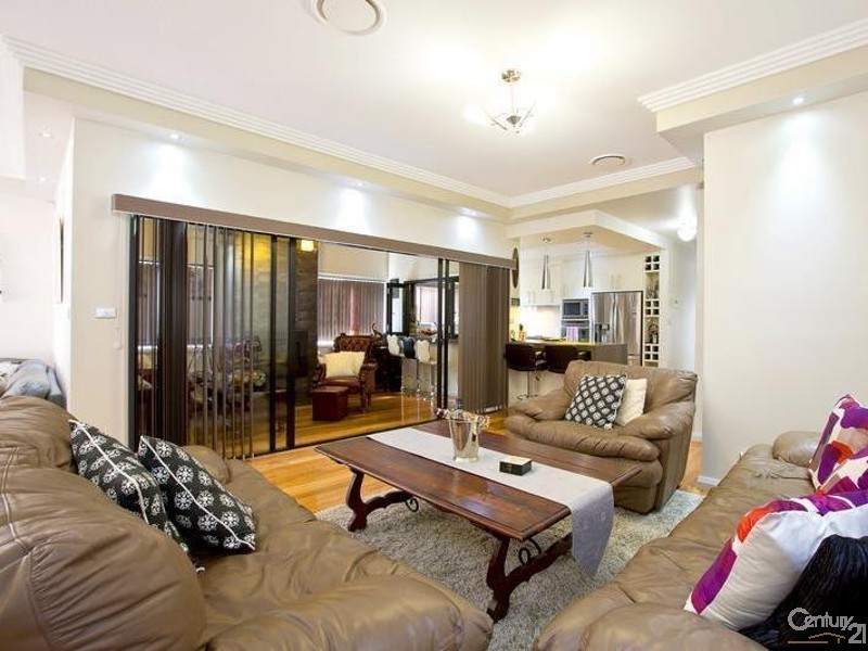 St Johns Park NSW 2176