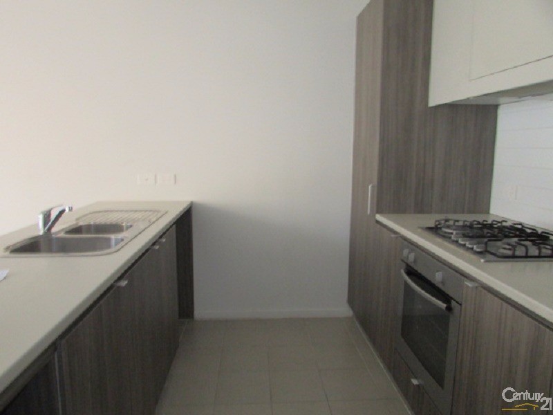 11 Hickory Road, Bonnyrigg NSW 2177