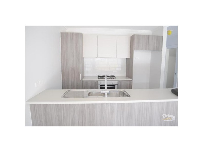 11 Hickory Road, Bonnyrigg NSW 2177