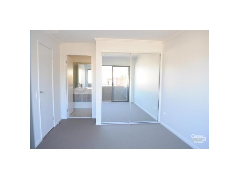 11 Hickory Road, Bonnyrigg NSW 2177