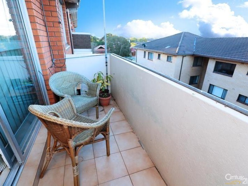 11/7 Lackey Street, Fairfield NSW 2165