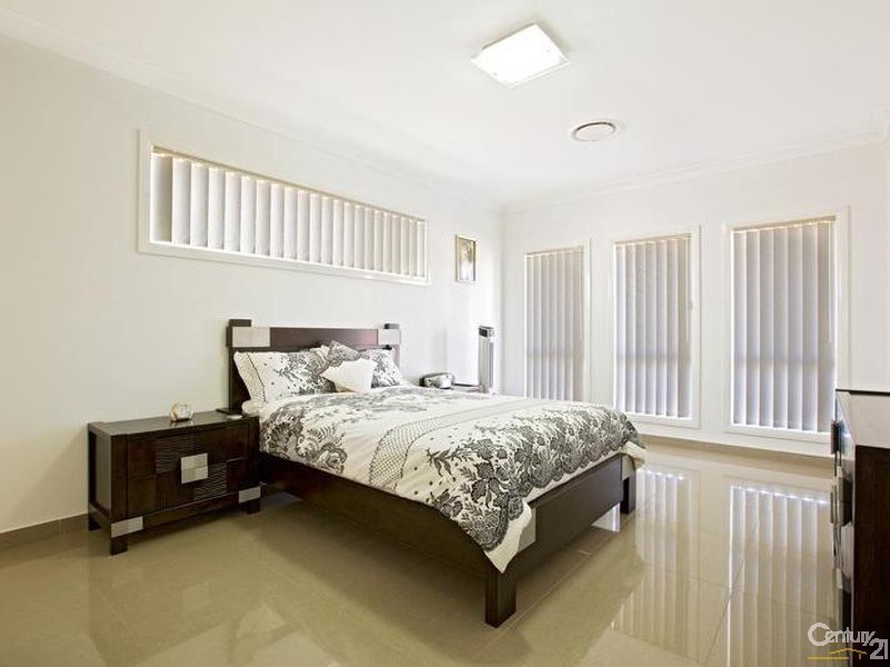 Middleton Grange NSW 2171