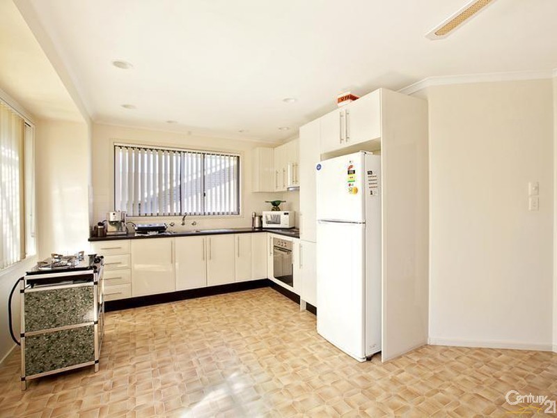 11 Merlot Place, Edensor Park NSW 2176