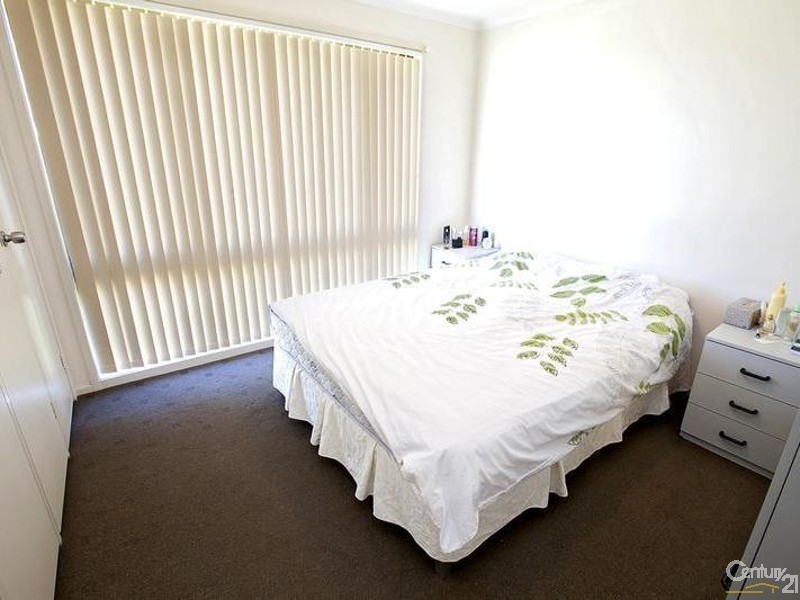 11 Merlot Place, Edensor Park NSW 2176