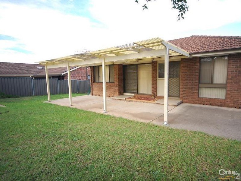 11 Merlot Place, Edensor Park NSW 2176