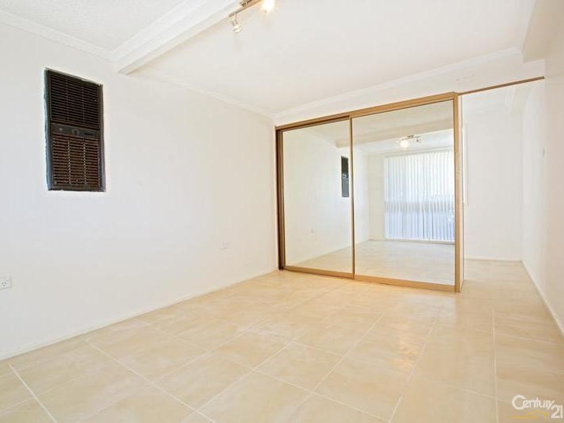 Bossley Park NSW 2176