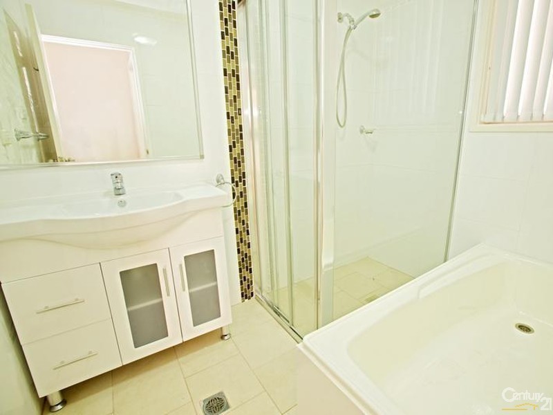 Bossley Park NSW 2176