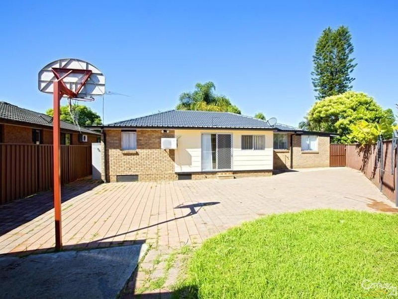 Bossley Park NSW 2176