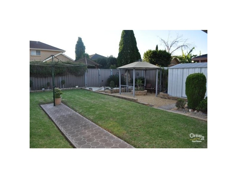 Greenfield Park NSW 2176