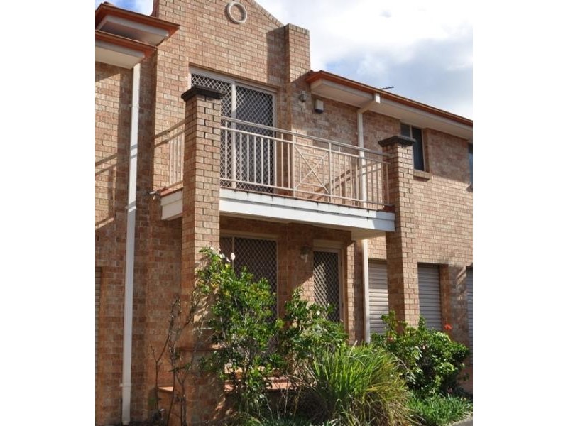 Fairfield West NSW 2165