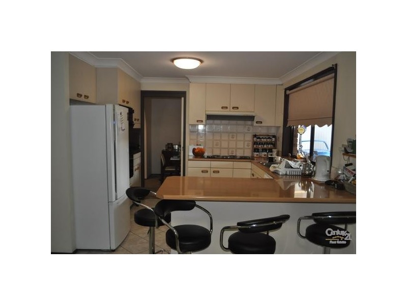 Edensor Park NSW 2176