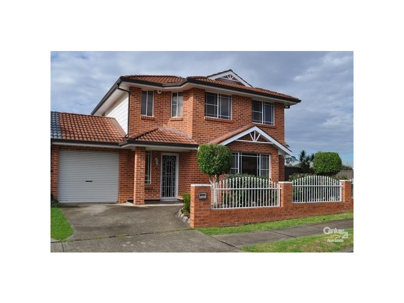 Edensor Park NSW 2176