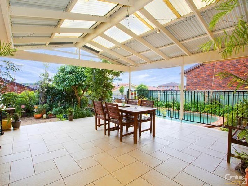 78 Tallowood Crescent, Bossley Park NSW 2176