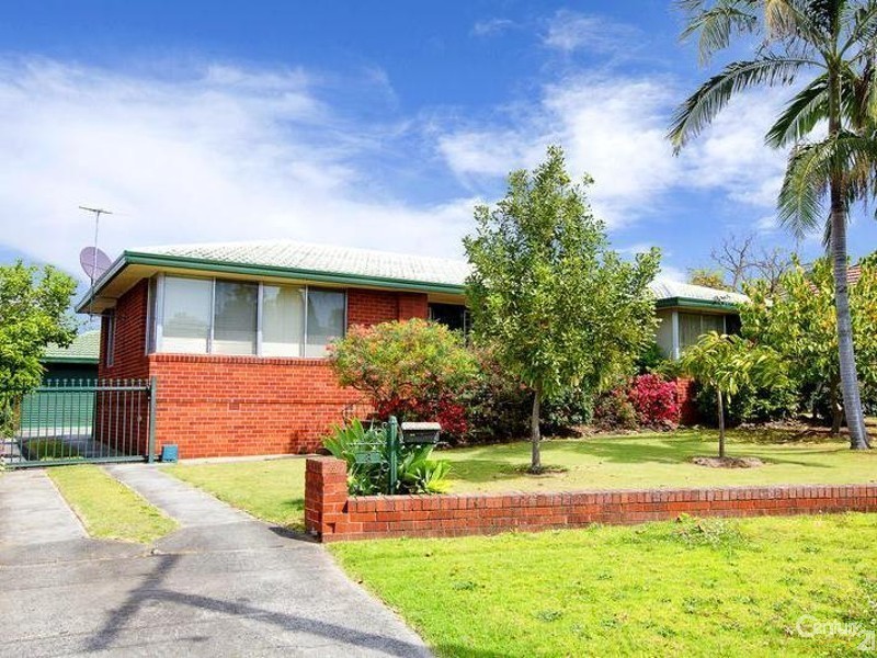 8 Exhibition Parade, Mount Pritchard NSW 2170