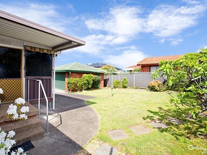 8 Exhibition Parade, Mount Pritchard NSW 2170