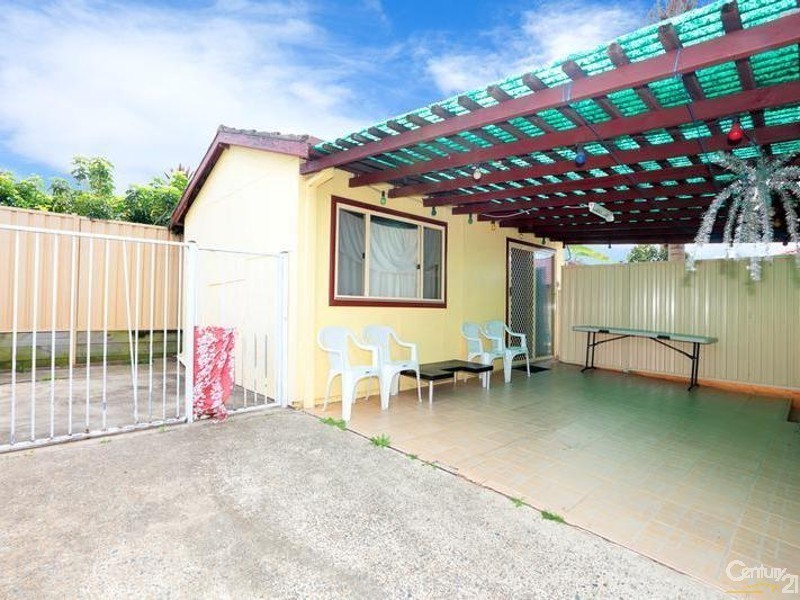 40 Brown Road, Bonnyrigg NSW 2177