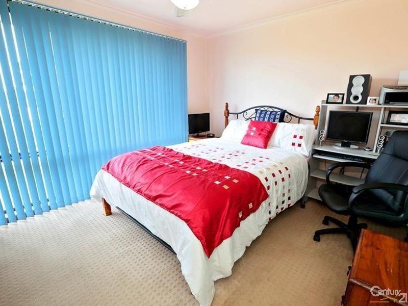 10 Sava Place, Bonnyrigg NSW 2177