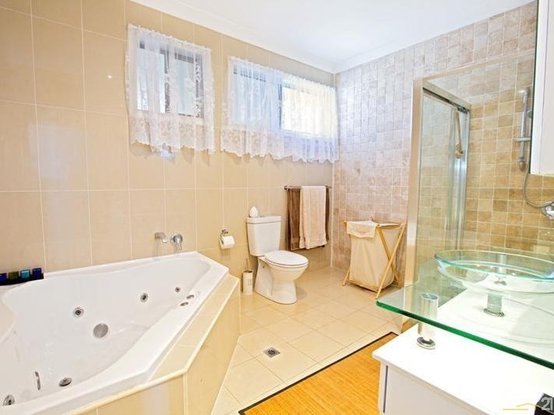 69 Townview Road, Mount Pritchard NSW 2170