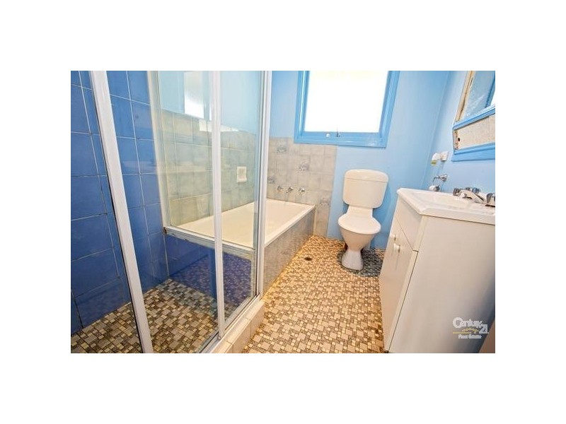 Fairfield West NSW 2165