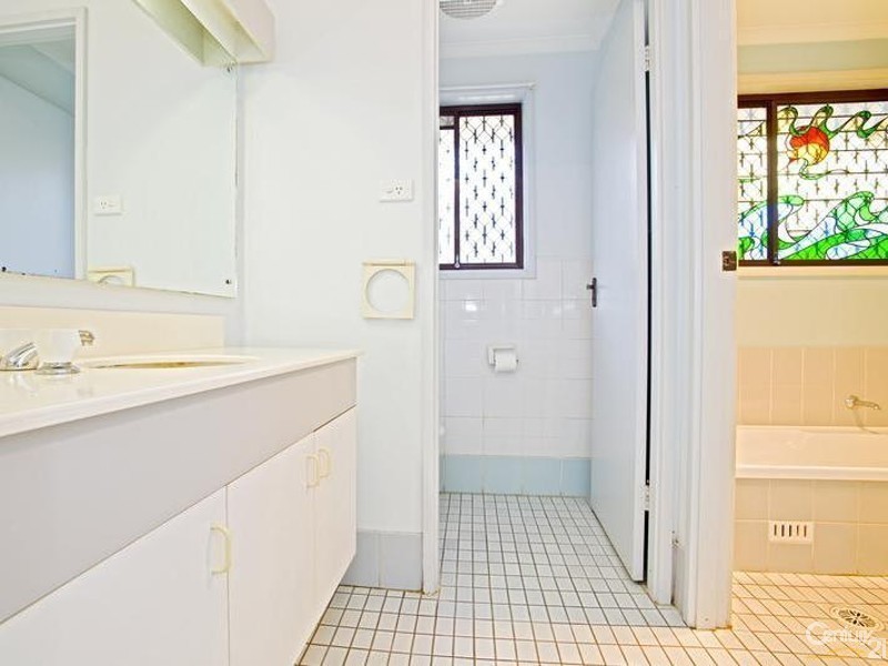 27 Kempt Street, Bonnyrigg NSW 2177