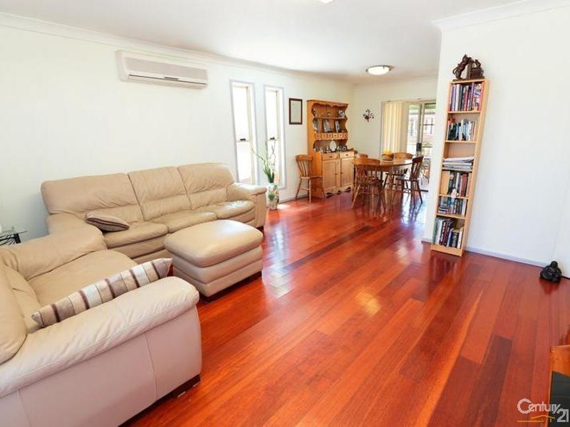 4 Sirius Street, Fairfield West NSW 2165