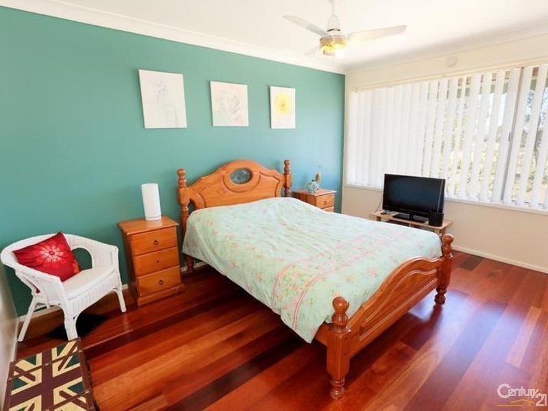 4 Sirius Street, Fairfield West NSW 2165