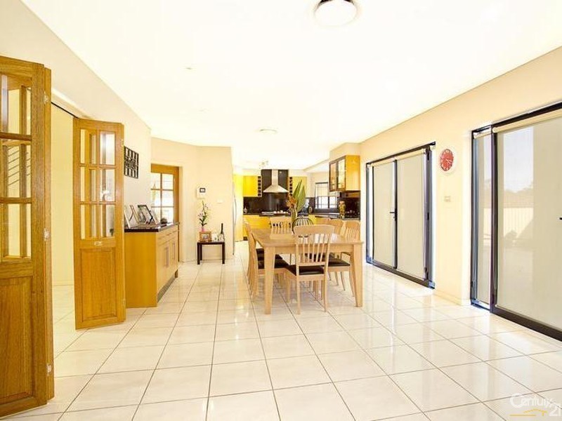 9 Tennant Place, Edensor Park NSW 2176