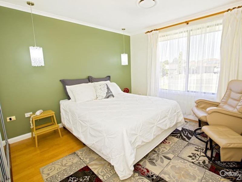 36 Murrumbidgee Street, Bossley Park NSW 2176